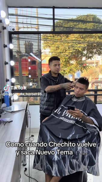 Oh que ? 😂😂😂 #humor #barberosperuanos #Viral #chechitooficial