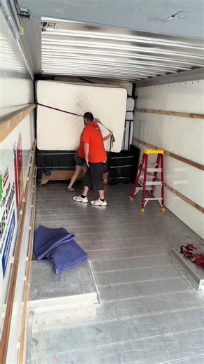 Female Movers: The Reality of Movers Life