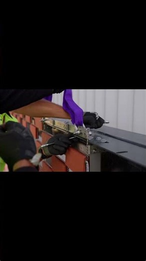 A clear demo of the Flexbrick assembly process and the system explained in seconds!