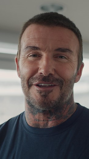 842K views · 4.4K reactions | It’s here. Verizon customers, enter for a chance to win Golden Tickets in the MyVerizon app. Yes, that means pitch side access during @FIFAWorldCup matches. NO PURCHASE NECESSARY. Select Verizon customers as of 11/5/25, legal residents of 50 US/DC, 18+. For rules, visit the link in bio. Ends 11/20/25. | Verizon | Facebook