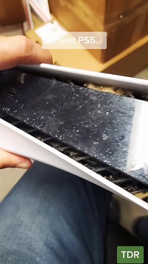 Dirtiest PlayStation 5, cleanest HDMI port! #roach #ps5 https://techdevice.repair/gaming-systems/playstation-5-repair/ps5-hdmi-port-repair