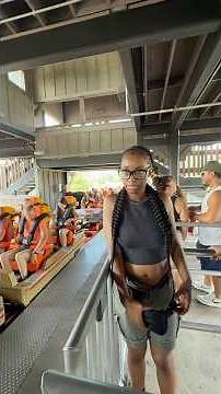 FINALLY riding our first ride at Cedar Point🤩🎢 #cedarpoint #shorts #amusementpark #vlog
