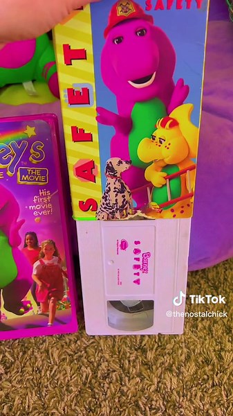 Barney Collector Nostalgia: Vintage Plush Dolls and 90s Memorabilia