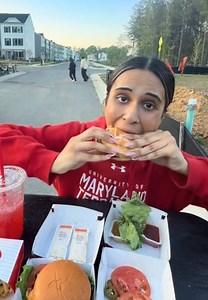 They keep on shouting Moona #foodgame #foodtiktok #fypシ | foodtok