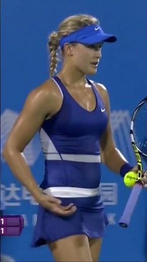 Genie Bouchard's Brutal Sweat & Fight in Oven City! 🇨🇦🥵 #shorts