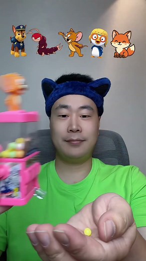 ASMR Eating GIANT GUMMY CENTIPEDE! 🐛 Gross or Delicious? (Immersive Chewing Sounds)