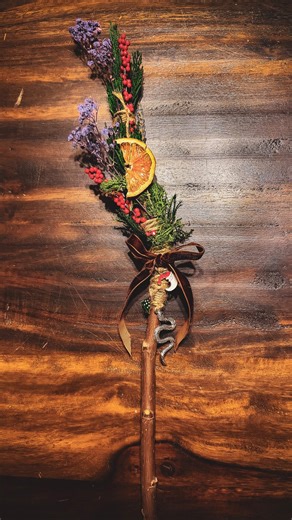 🎄So excited to put this on my altar 😊 Come make your own at SoulSpace: The Yule Gathering— Dec. 18th (in Gilbert, AZ)! Only 2 spots left (grab a buddy pass and save $10 each ❄️) https://www.jennmcmillan.net/witchyresumeworkshop/soulspace-the-yule-gathering #yule #witchythings #witchesoftiktok #witchesofinsta #yulewand #magick #witchcraft | Jenn McMillan