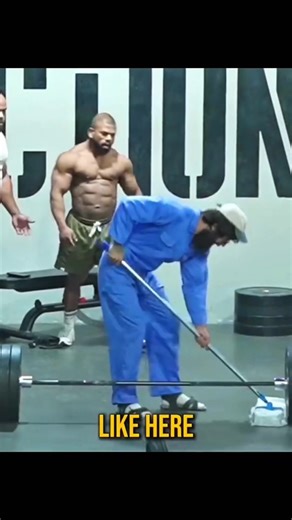 Anatoly prank with pro bodybuilders #anatoly #gym #pranked