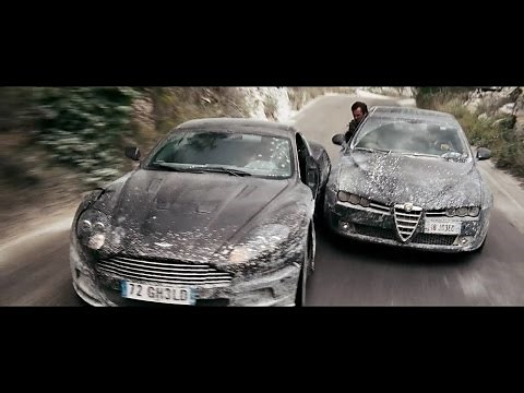 Quantum of Solace (2008) - Course poursuite à l'Aston Martin DBS (Scène d'ouverture) HD