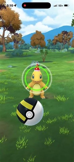 Catching Shiny Party Hat Charmander In Pokémon Go