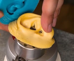 11M views · 19K reactions | Ears in style! Crafting custom accessories that dazzle! | 5-Minute Crafts | Facebook