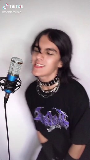 Ashnikko Slumber Party Rock Version: Metallic Disco Girly Pop Song