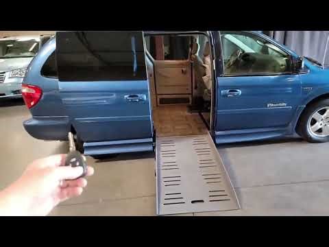 2005 Dodge Grand Caravan SXT Special Edition Accessible Vehicle