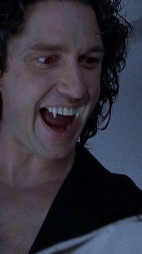 What the hell are you? I'm Dracula 2000, baby! Look out for the fangs 🧛🏻 Dracula 2000 on Paramount . #Dracula2000 #GerardButler #OmarEpps #JenniferEsposito | Nerd Out Paramount