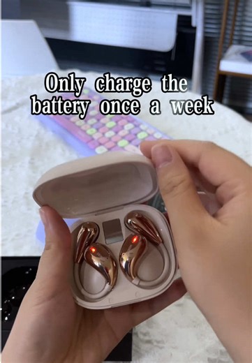 Translatable Bluetooth Headphones