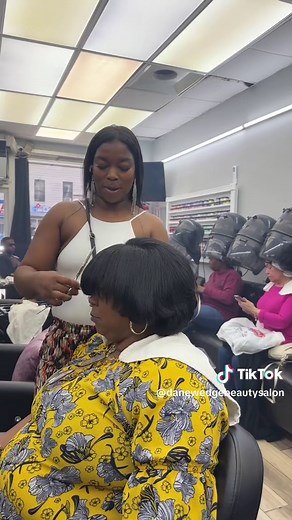 Get the Perfect Blowout at D’YARIS SALON - Dominican Hair Salon