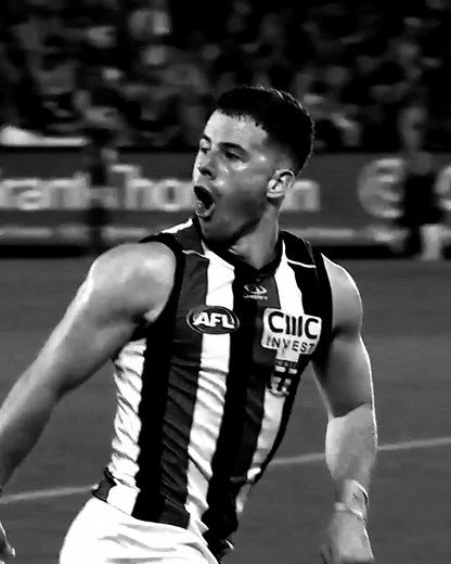 Jack Higgins' Exciting Goal After the Siren in AFL Match