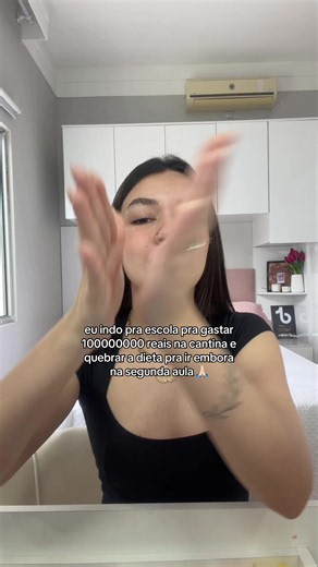 não quero guerra com ninguém, só com o bucho na frente do espelho depois #fyy
