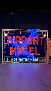 Neon nostalgia at full scale. This monumental 1950s Airport Motel neon porcelain sign features a period four-engine aircraft silhouette with original, untouched graphics and unmistakable roadside presence from the St. Louis Airport area. Selling with No Reserve during the 2026 Scottsdale Auction, Jan. 17–25 at WestWorld. Learn more: bit.ly/SD26FB-1950SAirportMotelSingle-SidedNeonPorcelainSign | Barrett-Jackson