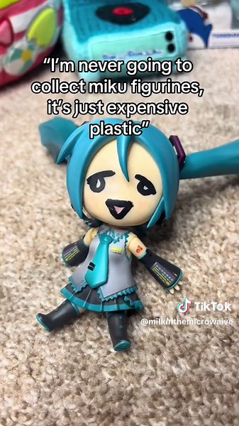 Hatsune Miku Nendoroid Collection - My First Nendo Experience!