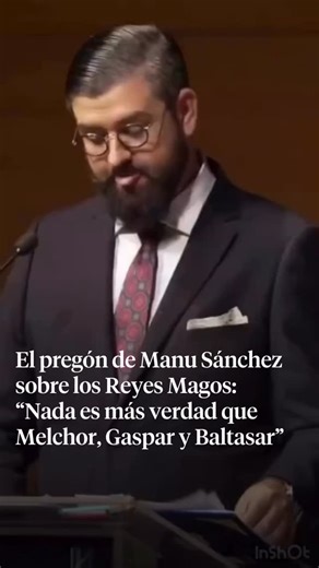 🪄👑 Manu Sánchez ha convertido su pregón de la Cabalgata de los Reyes Magos de Sevilla en un acto de verdad, emoción y compromiso. Desde el atril de Ateneo, y tras un año marcado por la enfermedad, el presentador andaluz ha defendido la magia de los Reyes Magos como un valor colectivo: “La magia no será magia si se deja a alguien atrás”. Su pregón ha sido una carta a sus hijos y, a la vez, un mensaje para toda la ciudad. En él habla de cooperación frente al individualismo, de esperanza en tiemp