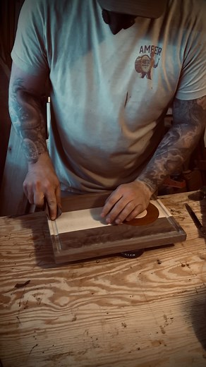 Finished up this custom cutting board! This edge grain board made from walnut and maple with an inlay ‘C’ from padauk to represent the state of Colorado. And with an engraving on the other side to add to the personalization! Finished with cutting board oil from @rmpfinishes #customcuttingboard #cuttıngboard #cuttingboardsofinstagram #edgegrain #woodinlay #custommade #customwoodworking #azsmallbusiness | Tread Woodworking