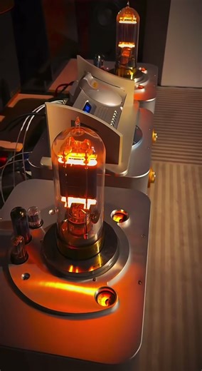 The Sound Matters — Why Tube Amps Are Irreplaceable