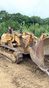 1.3M views · 10K reactions | A Caterpillar 977L ripping ground at the Link Club vintage working weekend in 2022. | RPA Media | Facebook