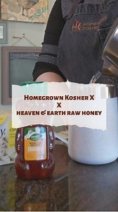 Heaven and Earth Raw Unfiltered Honey is sold in this convenient squeeze bottle. It's available in all kosher supermarkets and is certified kosher for Pesach and all year round. Be sure to look for the bear and the Heaven and Earth logo! The flavor of unfiltered raw honey can't be beat! It is also proven to help treat cough and sore throat better than cough medicines and there is anecdotal evidence it can help some people with seasonal allergies. [Sponsored] by @kosherdotcom As always your share