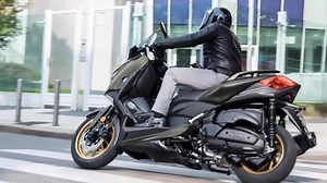 2.7K views · 51 reactions | New Yamaha XMAX 400 cc Tech MAX 2020 | Moto Buzz | Facebook