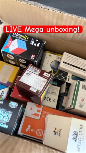 Live Rubik’s Cube MEGA unboxing! #cubing #rubikscube #speedcubing