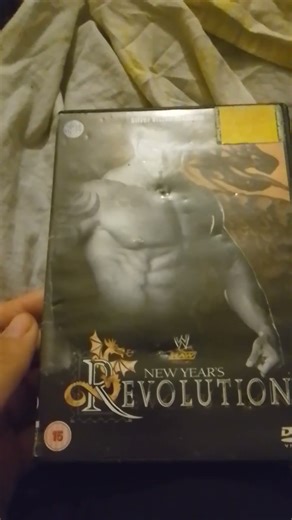 just finished watching wwe new year's revolution 2005 on dvd