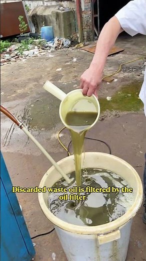 Waste oil filtering equipment for recycling.