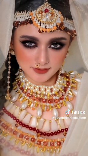 Trend mới cùng nhà thiết kế @Nhà Thiết Kế Micae Vũ #vohatram #vevoiem #vohweupCôDâu #goclamdep #makeupartist #teambonniemakeup #makeupcodaudep #makeup #makeupkỷyếu #bonniemakeupacademy #CôDâuXinhĐẹp #bonniemakeup #trendingvideo #makeupchupanh #trangdiemchuphinh #hiệuứngmakeup #trangdiemcodaudep #hướngdẫnmakeup #makeupbiếnhình #đầmcôngchúa #makeuptutoriall #MakeupTutorial