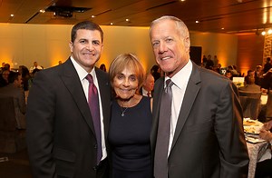 Terry Donahue, Former 49ers GM and Winningest Coach In UCLA History, Dies At 77