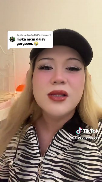 Gorgeous Transformation with Greenscreen Video Effects