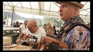 "Trilli Trilli" cantato dai Spunciaporchi. Un grande classico in dialetto genovese. Al ferragosto di Pradovera | Piaseinza