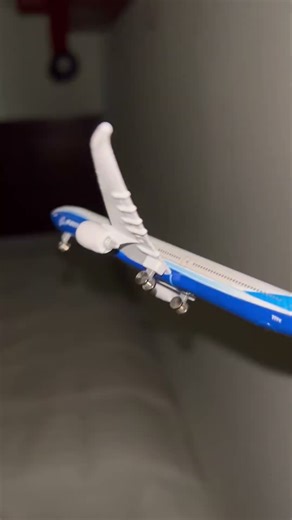777x VERTICAL TAKEOFF!✈️✈️🛫