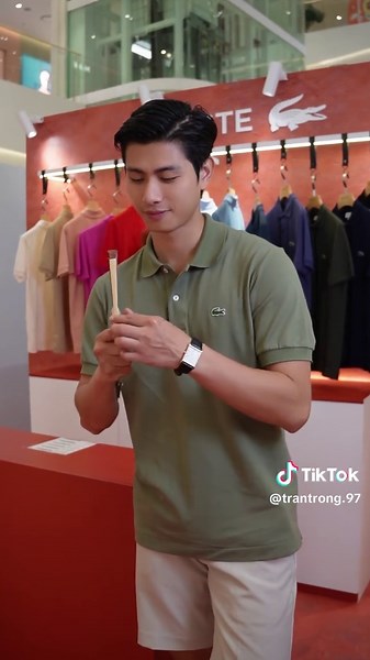 Ra mắt áo polo L12.12 Light từ Lacoste