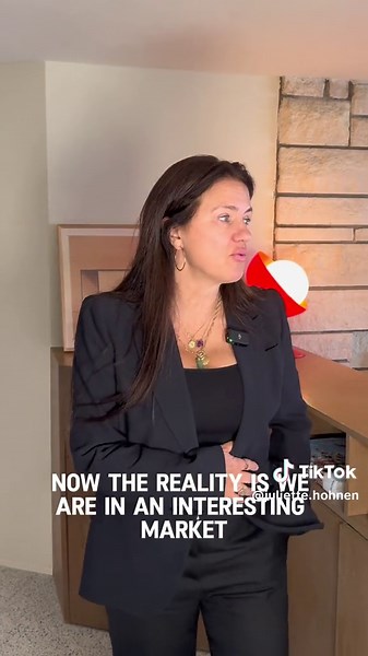 Pee Wee Herman's Personal Playhouse Tour | Real Estate House Tour