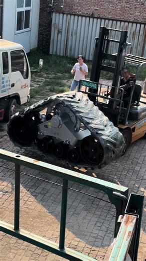 Selling Advanced Track Systems for Agricultural Equipment