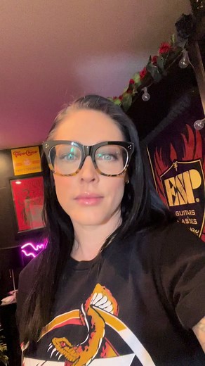 I feel like all the elder emos will relate to this one. Also shout out @loréal paris usa for helping with this difficult time in my life 😂 #elderemo #bandshirts #greyhairdontcare #magicrootcoverup #loreal