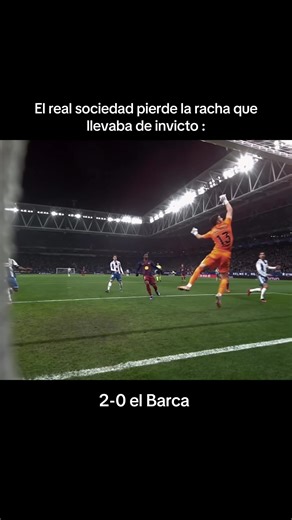 Real Sociedad Loses Unbeaten Streak to Barcelona 2-0