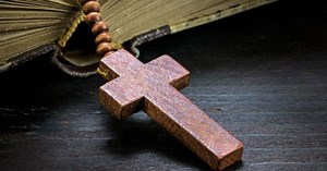 6 salmos de proteção e libertação da inveja