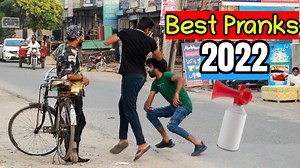 451K views · 10K reactions | Funny AIR Horn Prank | By LahoriFied | LahoriFied Entertainment | Facebook