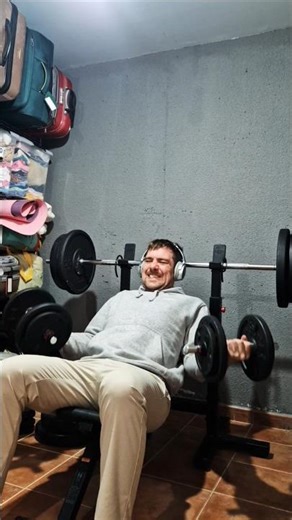 Why Seated Dumbbell Curls Are Harder Than Standing (Bicep Stretch)