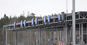 Finland blocks border crossings to stop migrants it says were sent by Russia