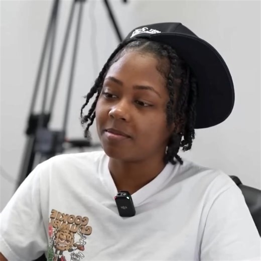 15K views · 202 reactions | Fast Food Cashier Caught Stealing Customers Credit CardsShocking Scam Exposed! Part 1 | Dempsey Anderson | Facebook