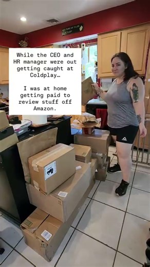 The office tea? 🚨 The CEO and HR manager got caught at Coldplay