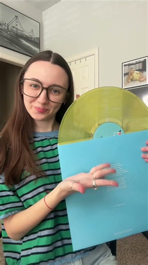 #MGMT debut project on yellow disc✨Shop @ #linkinbio! #unboxing #vinyl #nostalgia (📸: simplylillie)